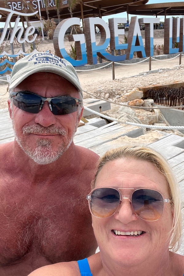 Cruise Brothers Travel Agent Mindy & Alan Roberts Orlandino
